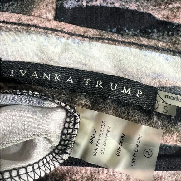 Ivanka Trump dress S pink black abstract‎ shift long sleeve office career -1 - Picture 5 of 5